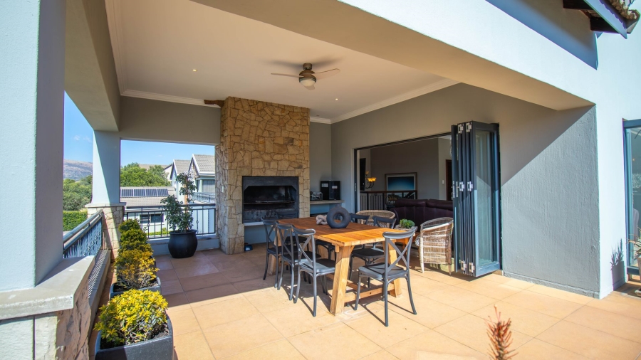 3 Bedroom Property for Sale in The Coves North West